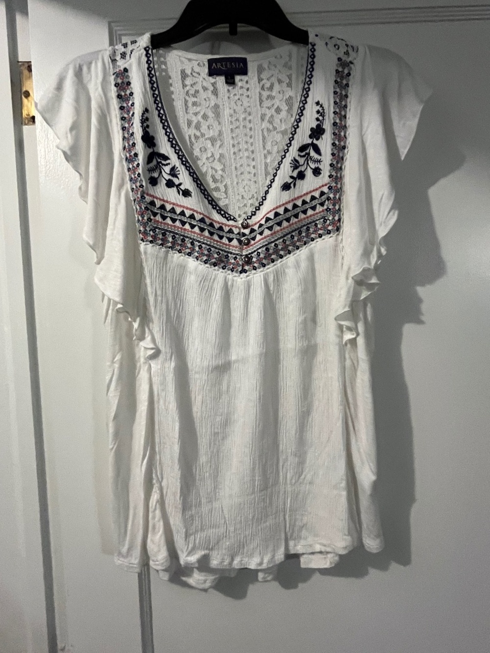 Artesia large white blouse